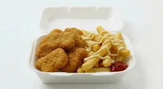 8 Chicken Nuggets & Chips